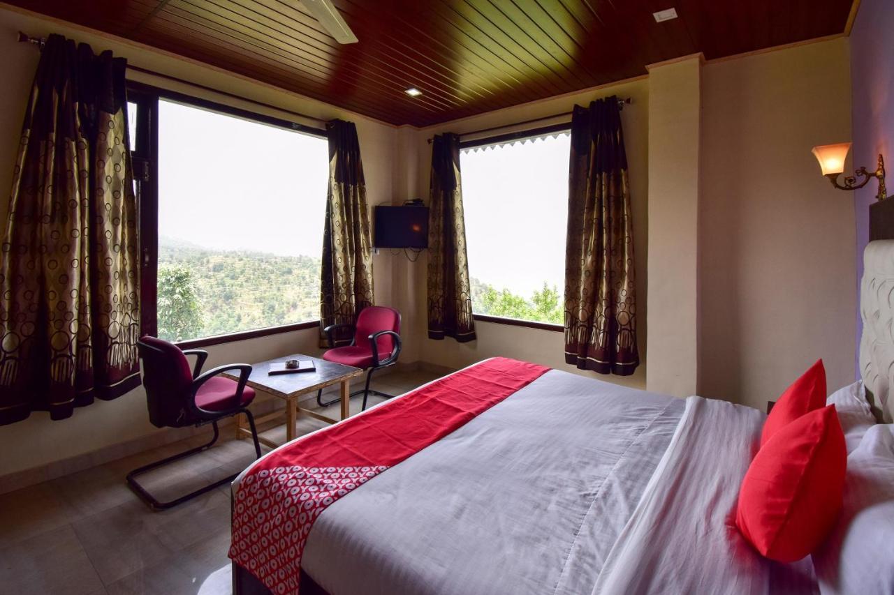 Oyo 43476 Vatika Resort Шімла Екстер'єр фото