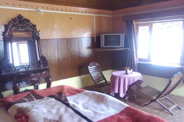 Oyo 43476 Vatika Resort Шімла Номер фото